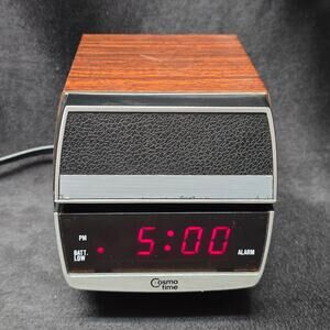 Cosmo Time Digital L.E.D. Alarm Clock and High Intensity Lamp Model 5500A